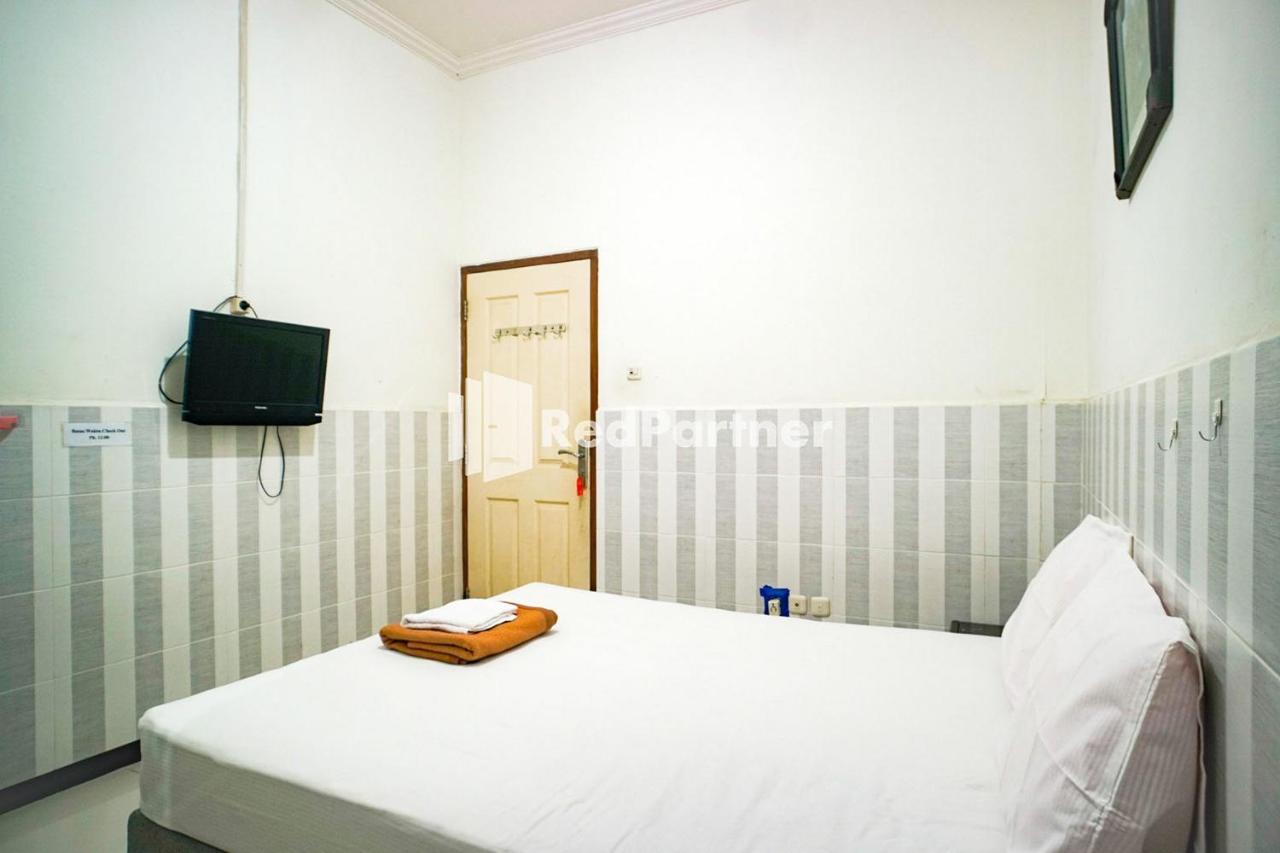 Hoki Homestay Redpartner Surabaya Exterior photo